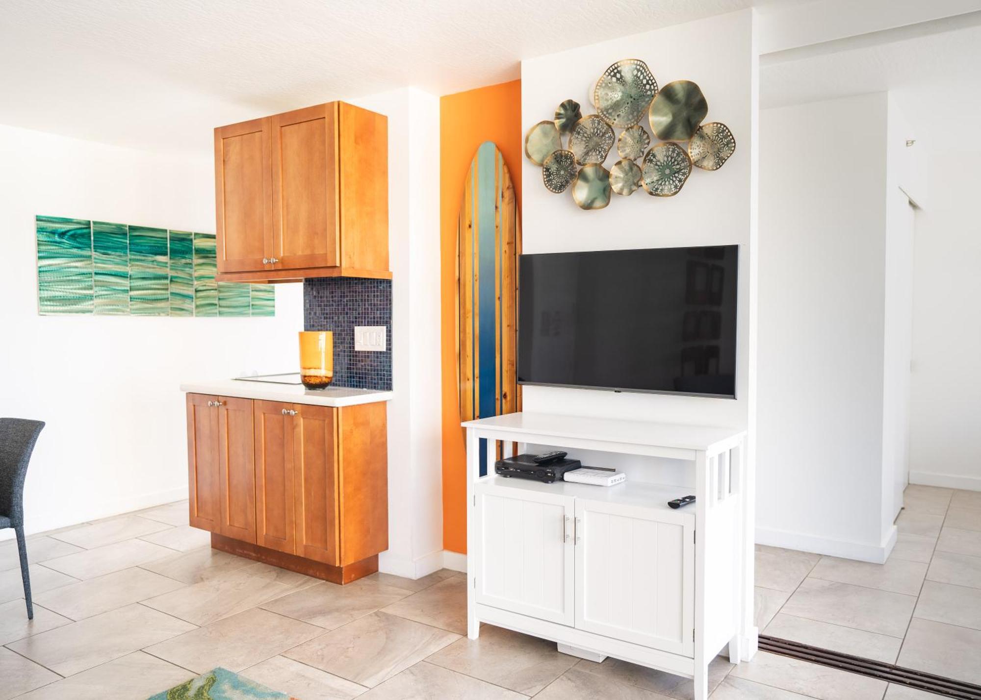 Stunning High-rise Corner With Panoramic Ocean & Views And Free Parking * Honolulu